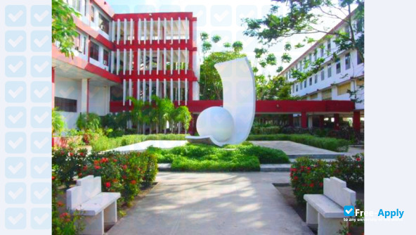 Las Tunas University photo #8