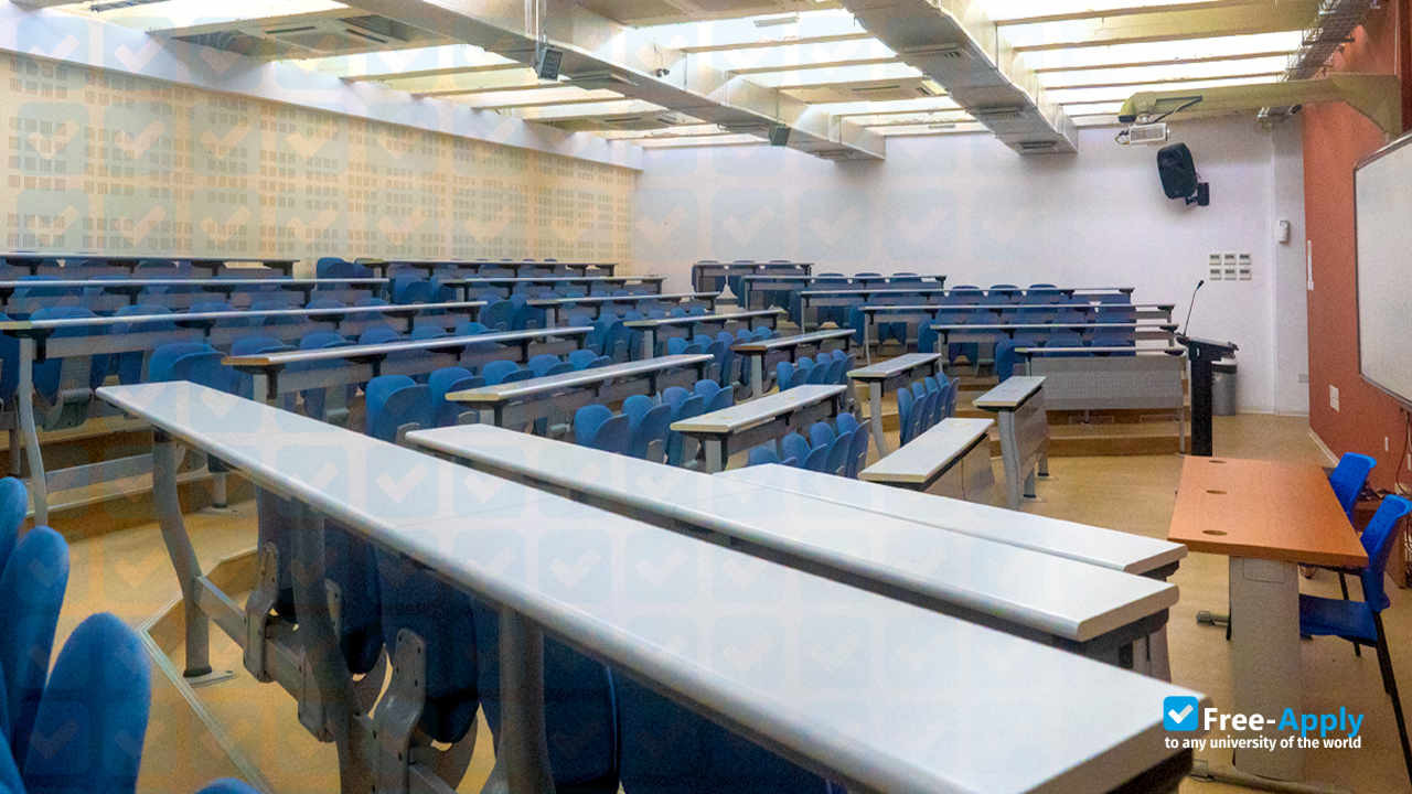 Photo de l’Neapolis University Pafos #4