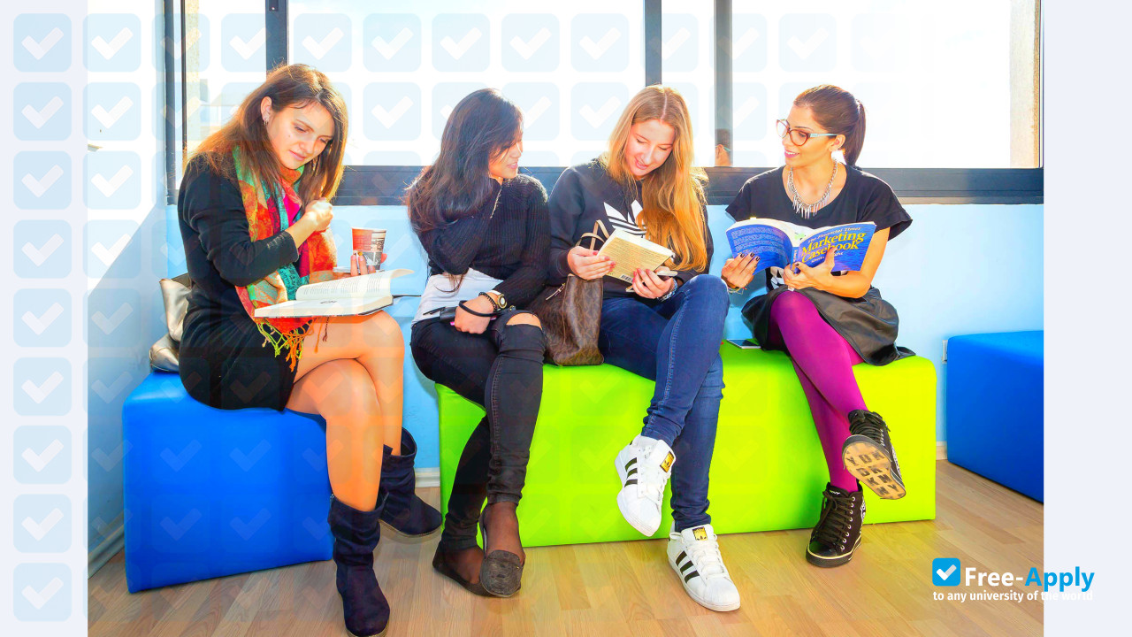 CTL EuroCollege photo