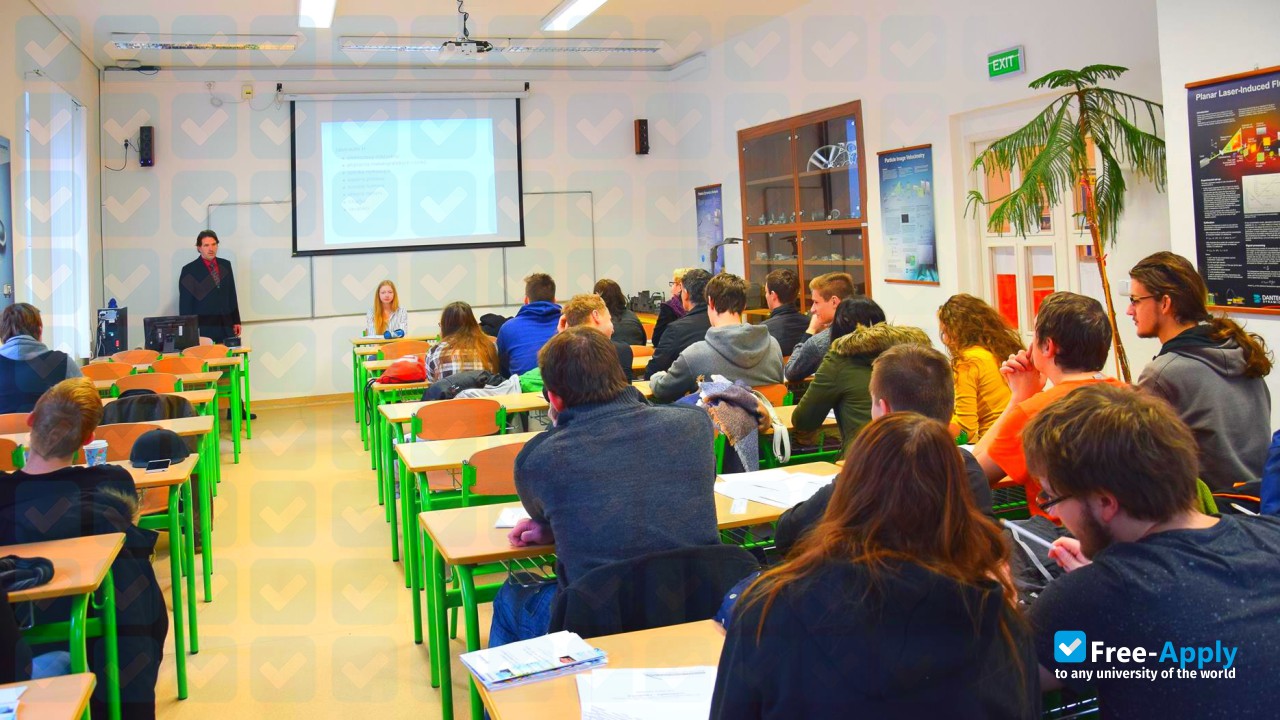 Jan Evangelista Purkyně University in Ústí nad Labem photo #9