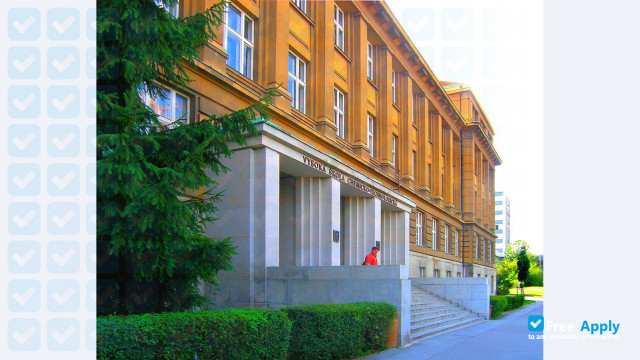 Photo de l’University of Chemistry and Technology, Prague #15