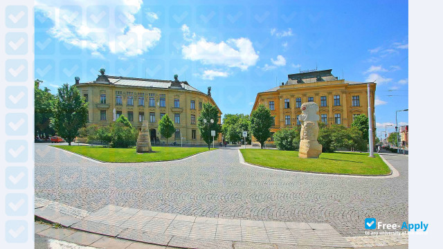 University of Hradec Králové фотография №2