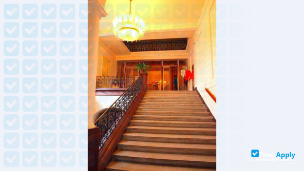 Photo de l’Applied Psychology College #3