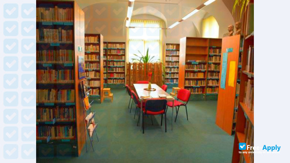 Photo de l’Applied Psychology College #8