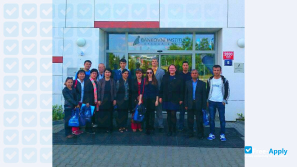 Foto de la College of Banking #4