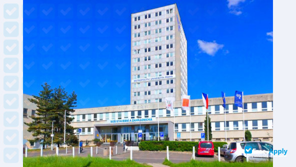 Metropolitan University Prague photo #3