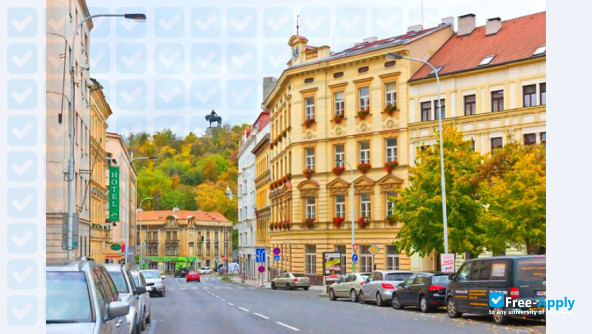 Metropolitan University Prague photo