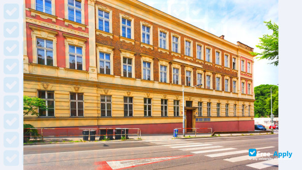 Photo de l’College of International and Public Relations Prague #3