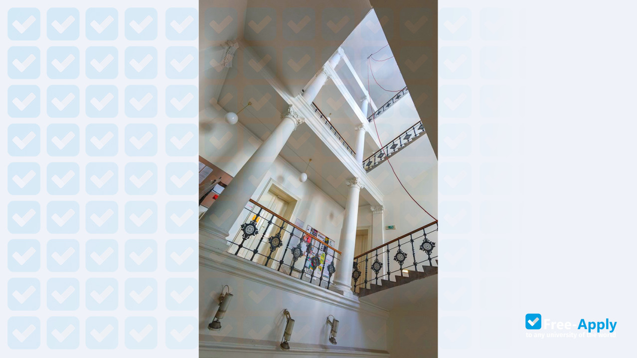 Photo de l’Film and TV School of the Academy of Performing Arts in Prague #6