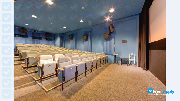 Photo de l’Film and TV School of the Academy of Performing Arts in Prague #8