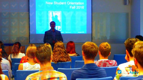 College of Applied Psychology photo #5