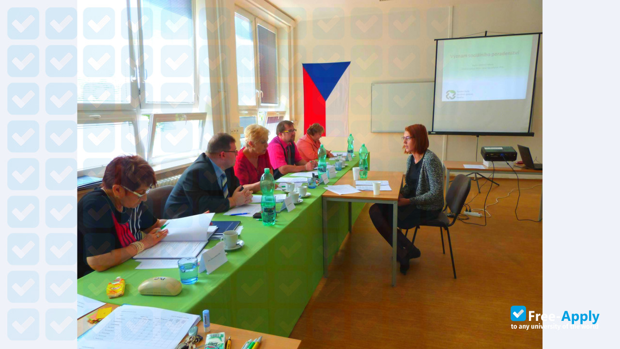 Photo de l’College of Social and Administrative Affairs #7