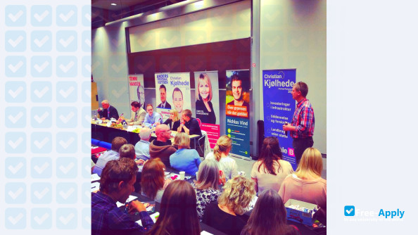 Foto de la Danish School of Media and Journalism #13