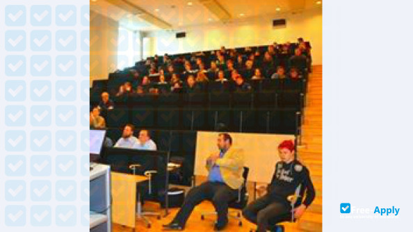 Foto de la Zealand Business College (Handelsskolen Sjælland Syd) #1