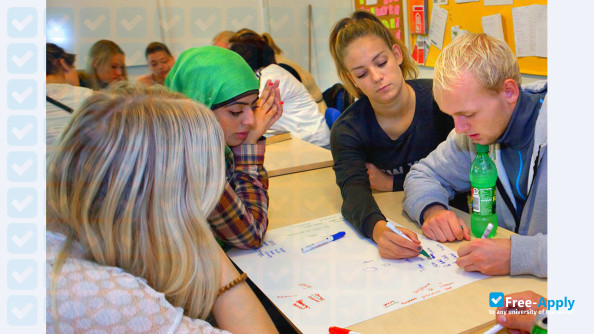 School of Nursing Bornholms фотография №3