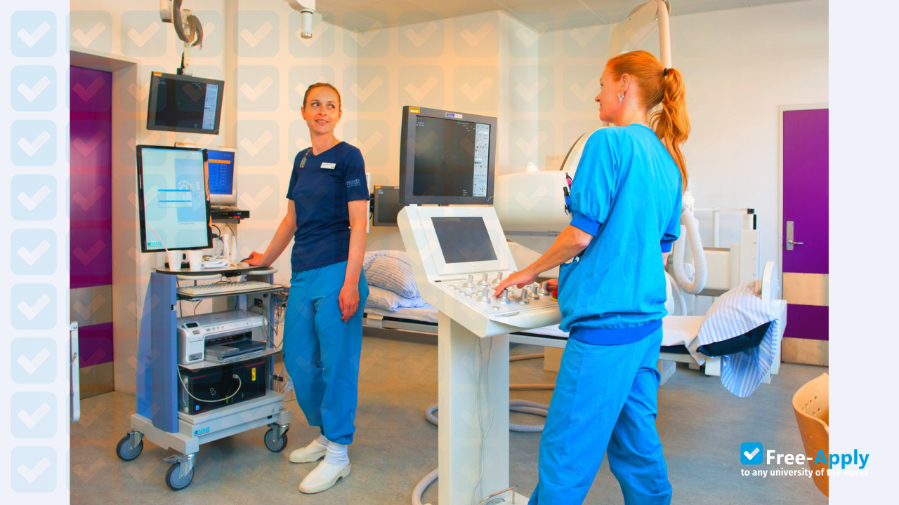 School of Nursing Bornholms фотография №8
