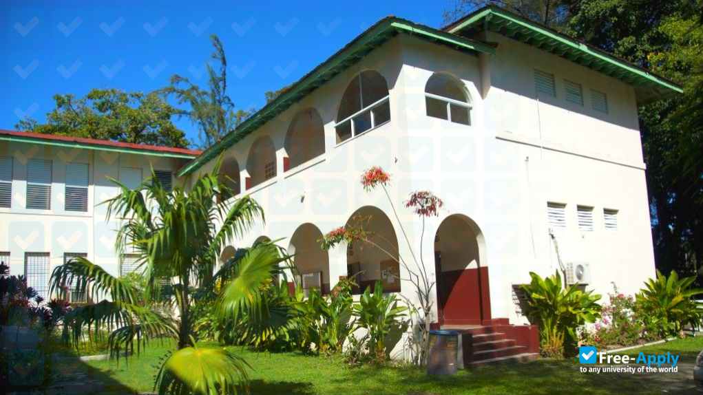 Photo de l’P. Henriquez Ureña National University #4