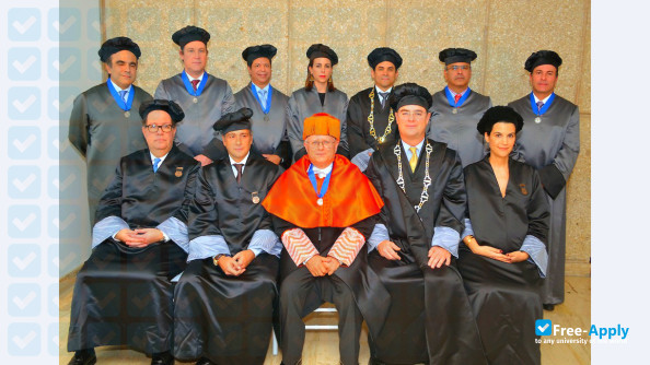 Barna Business School photo