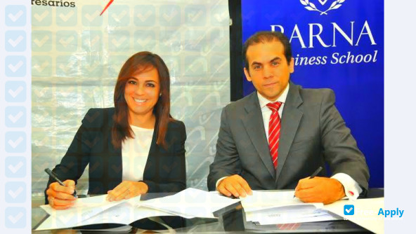 Barna Business School photo #2
