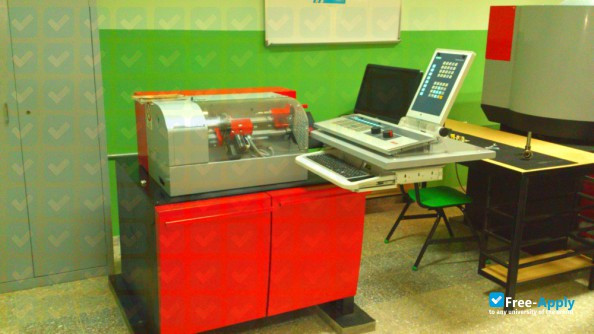 Photo de l’Oscus San Valero Technical High School #2