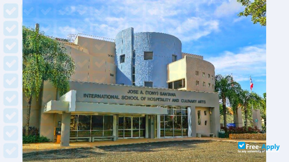 East Central University (UCE) фотография №25