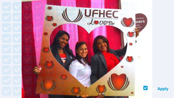 Photo de l’F. Henriquez and Carvajal University (UFHEC) #4