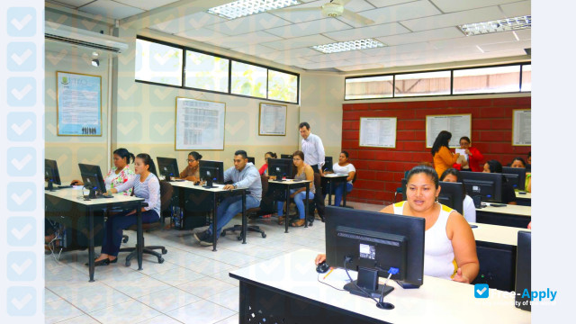 State Technical University of Quevedo (UTEQ) фотография №3