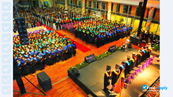 University of Americas (UDLA) photo #9