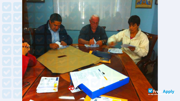 Og Mandino University (UOM) photo #4