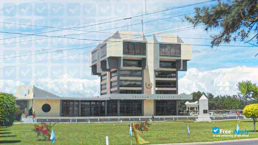 Photo de l’Prof. S. M. Ludeña Ecological Polytech. College #6