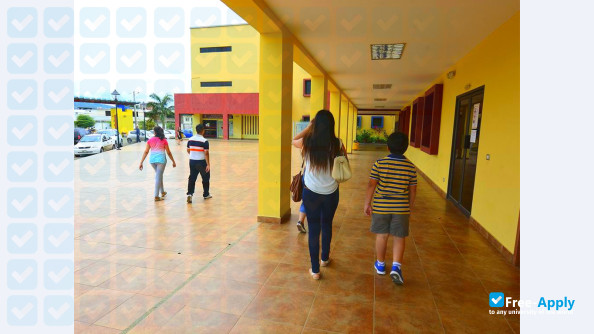 San Gregorio of Portoviejo University photo #7