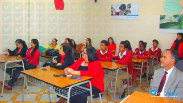University of Tourist Specialties (UCT) photo #5