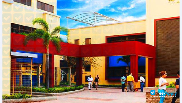 University San Gregorio de Portoviejo photo #3