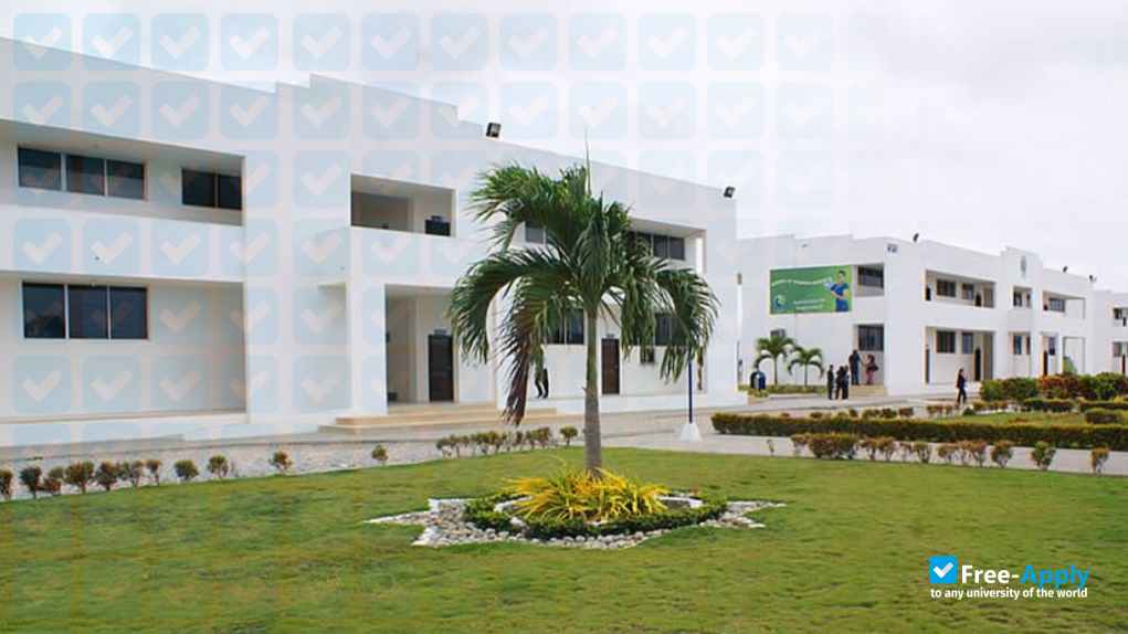 Фотография Peninsula of St. Elena State University (UPSE)
