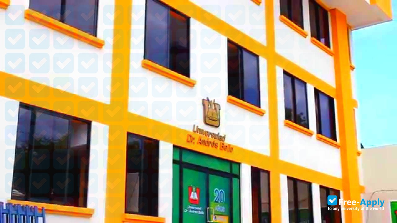 Foto de la Dr. Andres Bello University