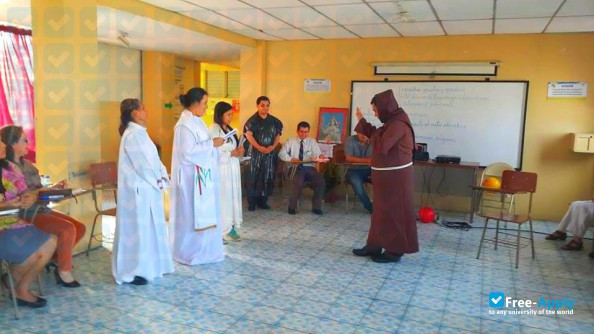 Specializing Inst. of High Educ. Espiritu Santo фотография №5