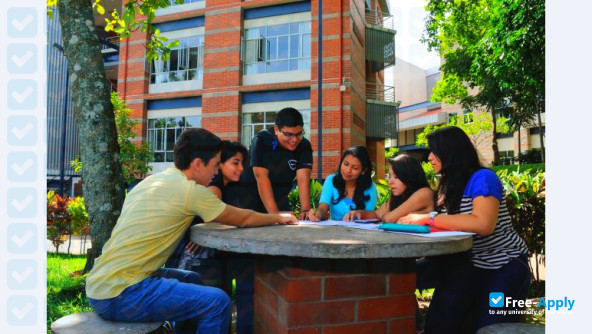 J. S. Cañas Central American University фотография №4
