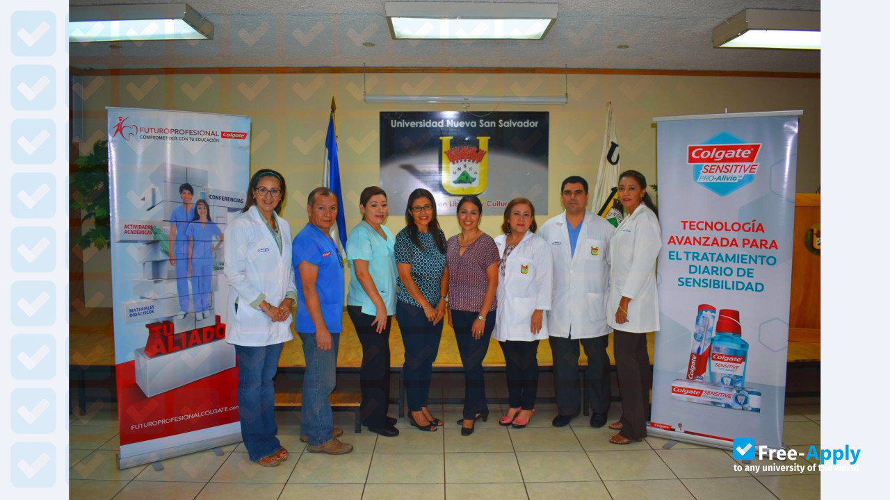 New San Salvador University photo #8