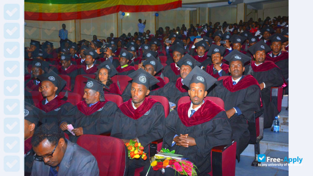 Foto de la Ethiopian Civil Service University #5