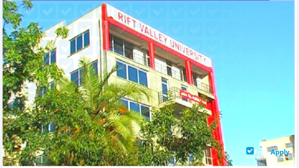 Rift Valley University фотография №1