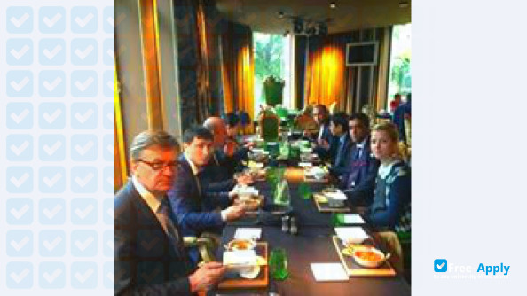 Фотография Estonian School of Diplomacy