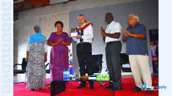 Fiji Institute of Technology photo #31