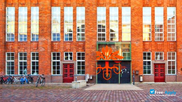 University of the Arts Helsinki photo #2