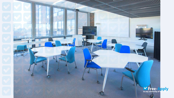 HAAGA-HELIA University of Applied Sciences photo #9