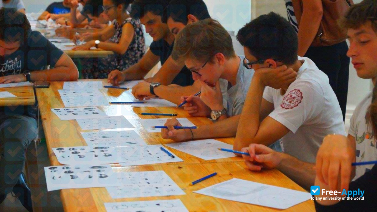 Foto de la Arts and Crafts ParisTech #2