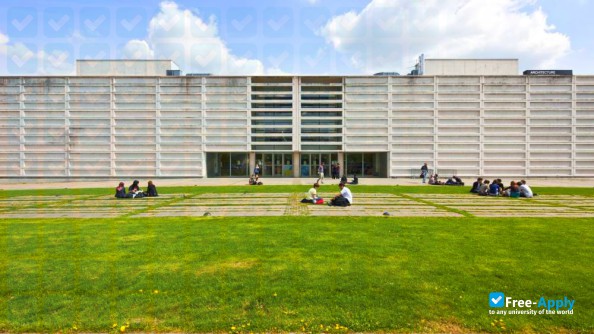 Foto de la National School of Architecture of Nancy #12