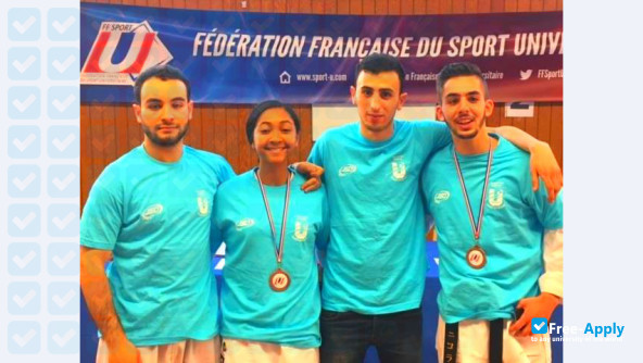 Foto de la Jean Monnet University of Saint-Etienne #8