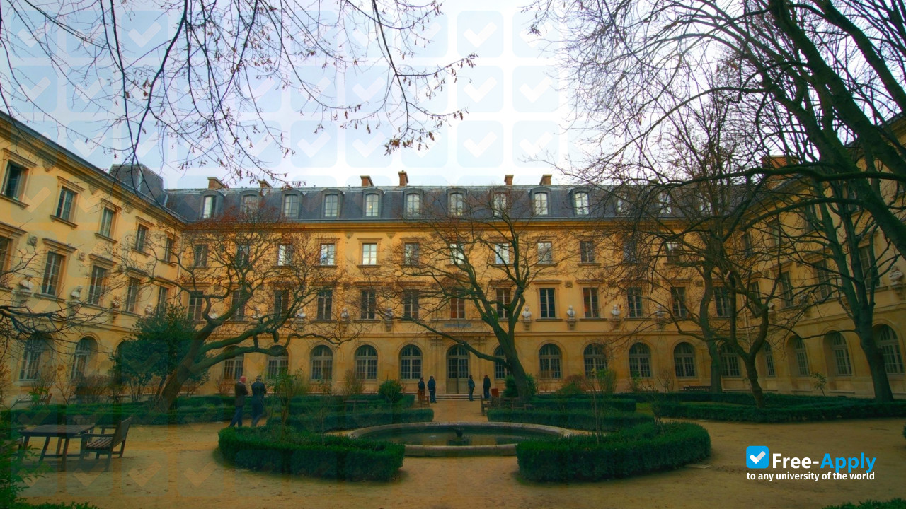 École Normale Supérieure фотография №12
