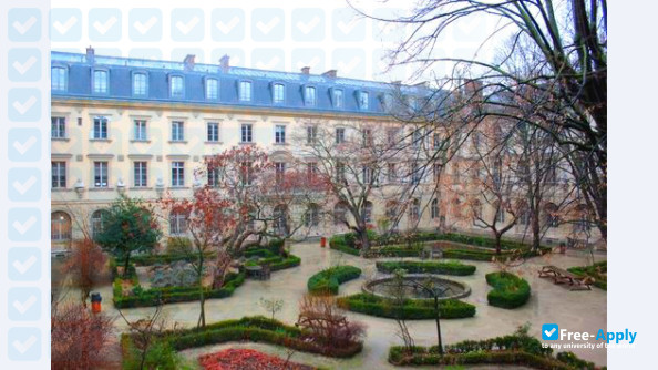 École Normale Supérieure фотография №11