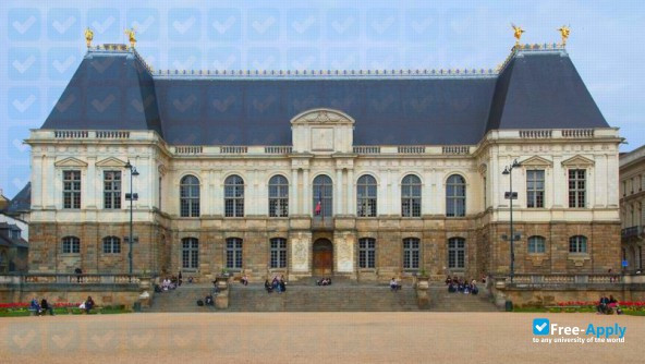 Photo de l’Rennes Normal University #7